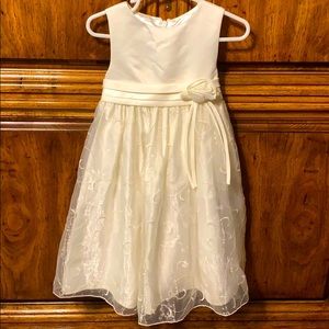 green and black long sleeve dress